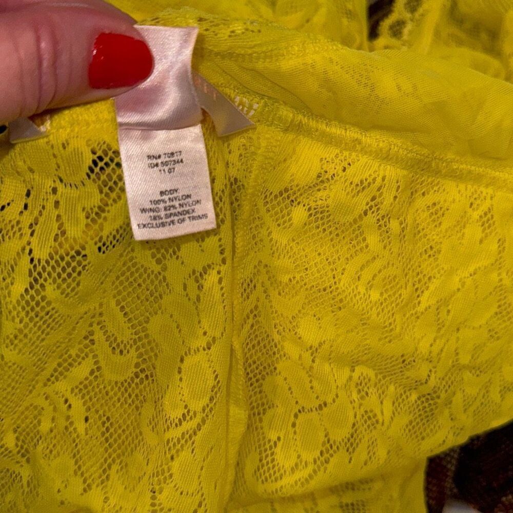 Victoria’s Secret Yellow Lace Slip Dress Size Large - Picture 13 of 14
